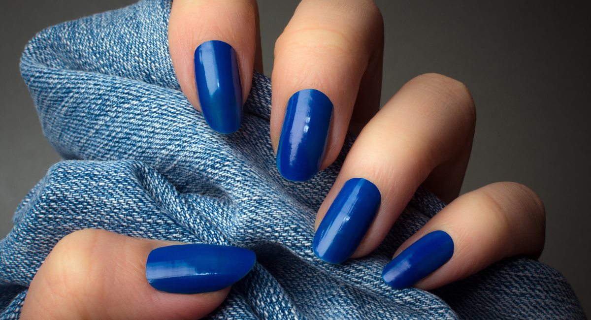 Unhas azul