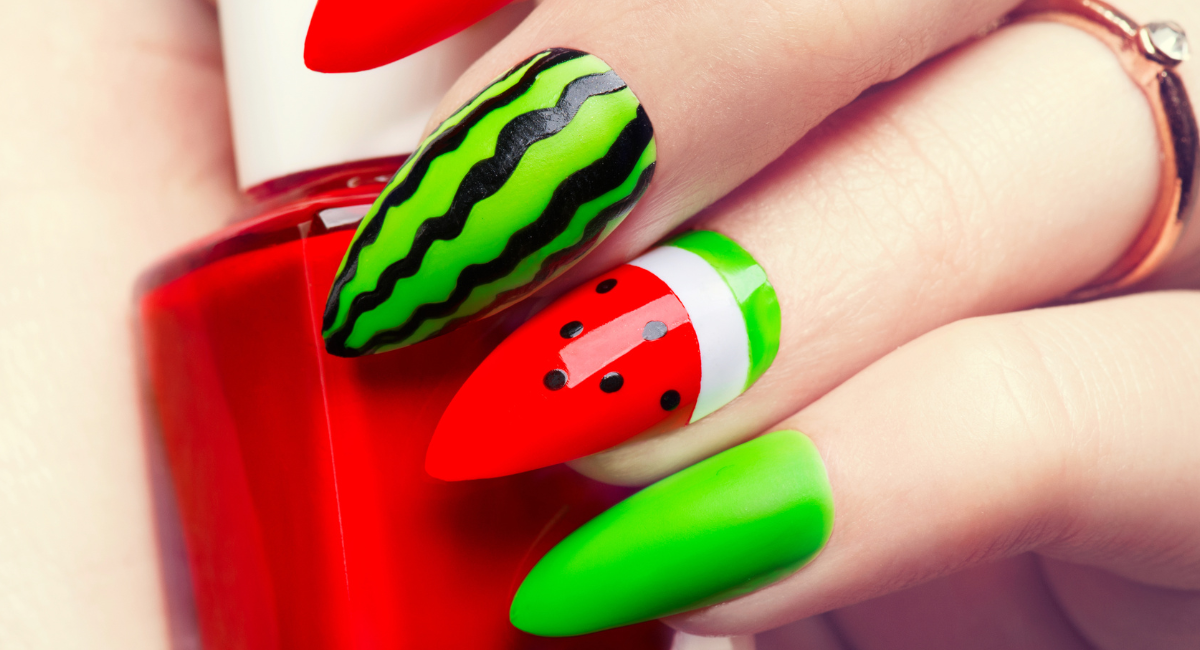 Unhas Stiletto