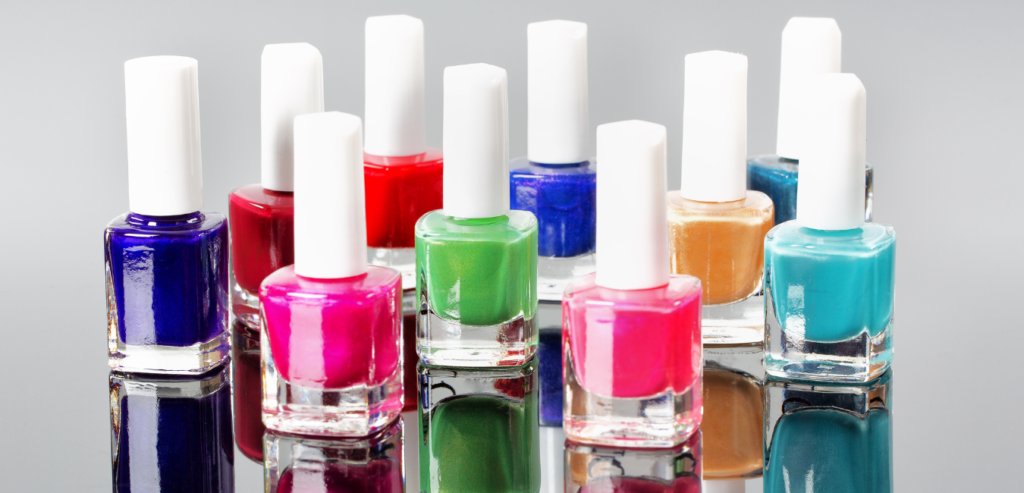 Essas 7 cores de esmalte que NÃO podem faltar na coleção de QUALQUER mulher?