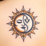 Tatuagem sol e lua para casal