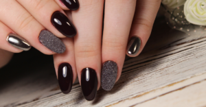 4 Modelos de Unhas Decoradas para Brilhar no Barzinho