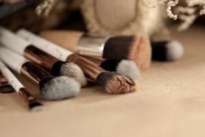 técnicas básicas de maquiagem para iniciantes