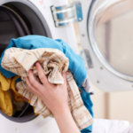 máquina de lavar roupas frontal